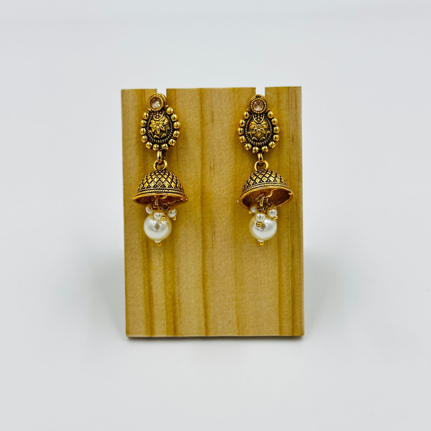 Antique Gold-Tone Jhumka Necklace Set with Earrings