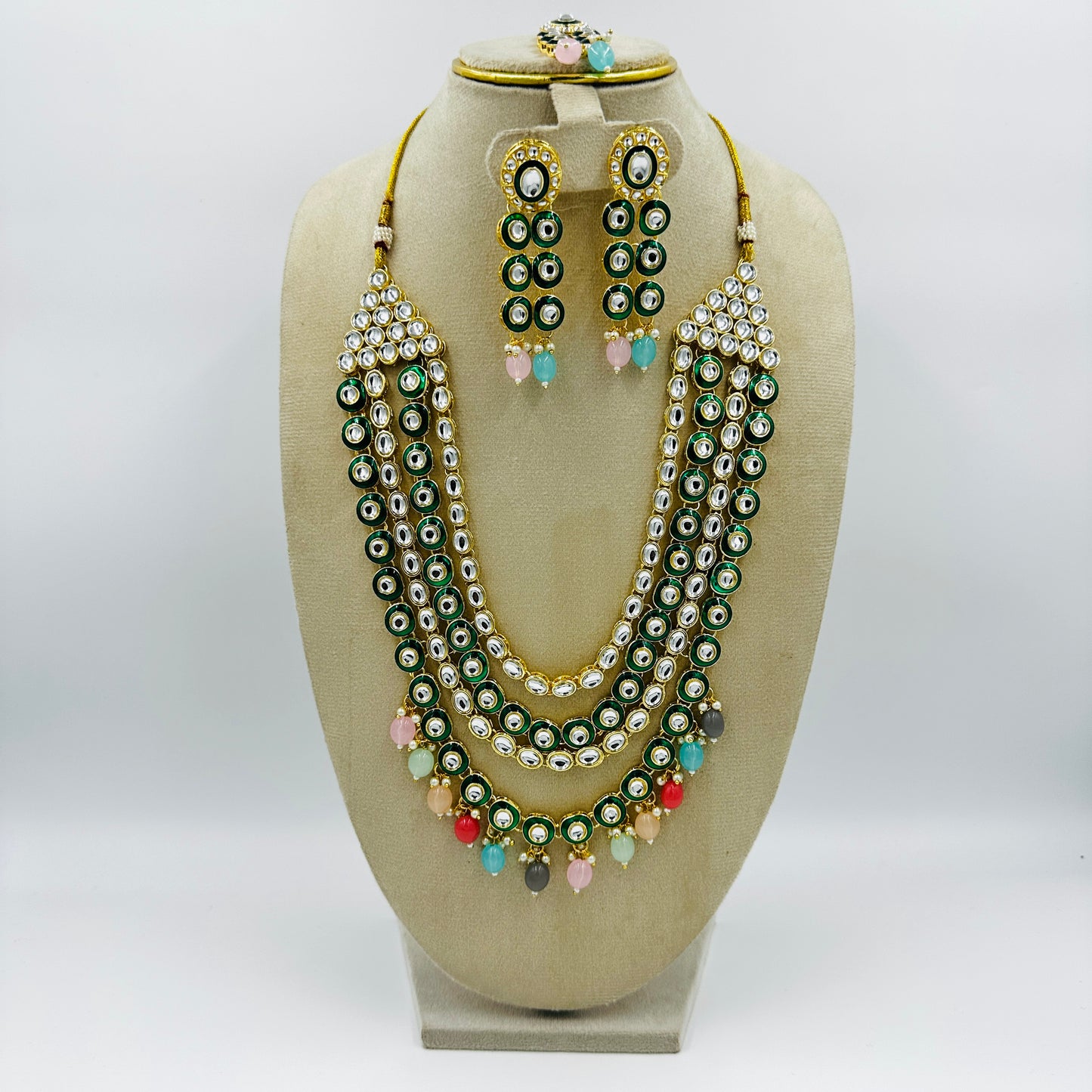 Green & White Kundan Long Earrings with Maang Tikka – Traditional Jewelry Set