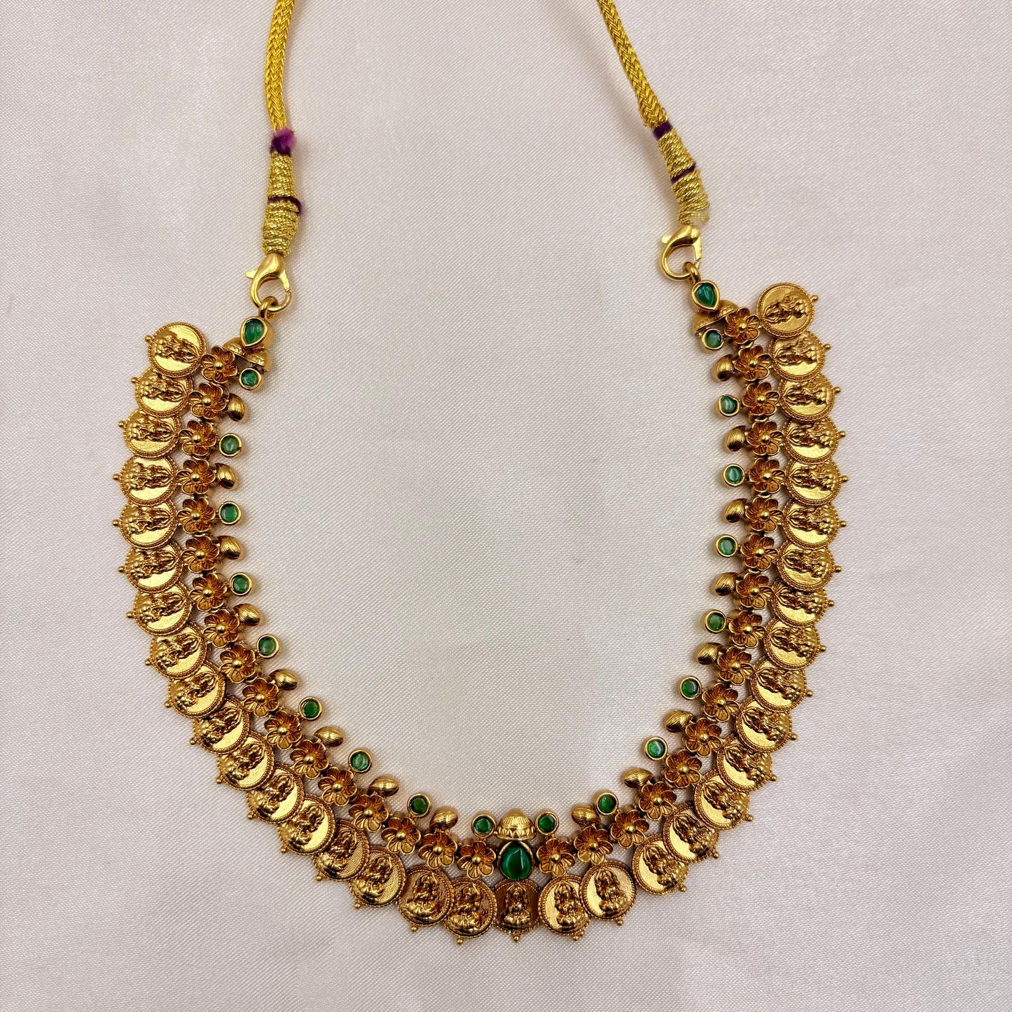 π Traditional Kasumala Necklace Set β Timeless South Indian Beauty