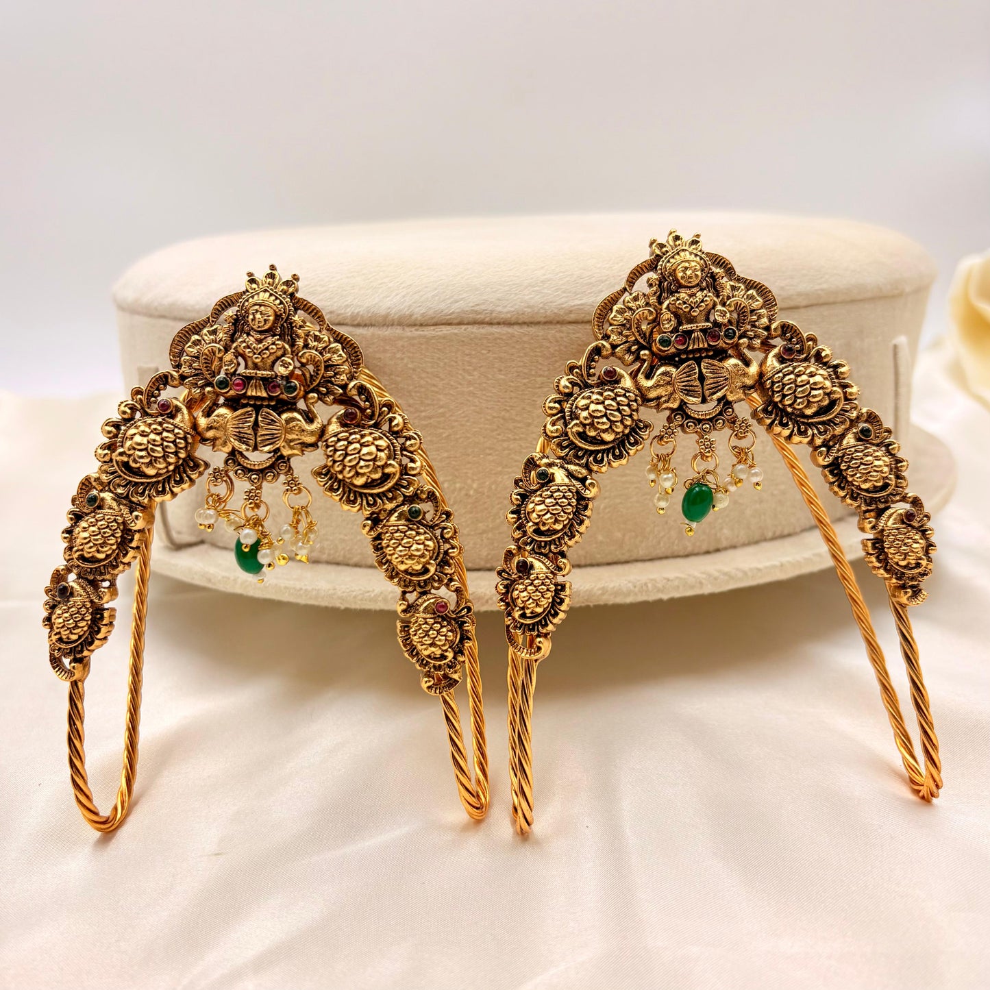 Antique Peacock & Lakshmi Temple Vanki / Armlet with Emerald Drops – Bridal Bajubandh