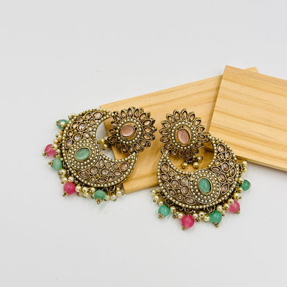 Antique Gold-Plated Multicolor Kundan Choker Necklace Set with Earrings & Maang Tikka