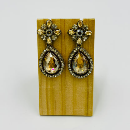 Antique Gold-Plated Floral Choker Necklace Set with Earrings & Maang Tikka