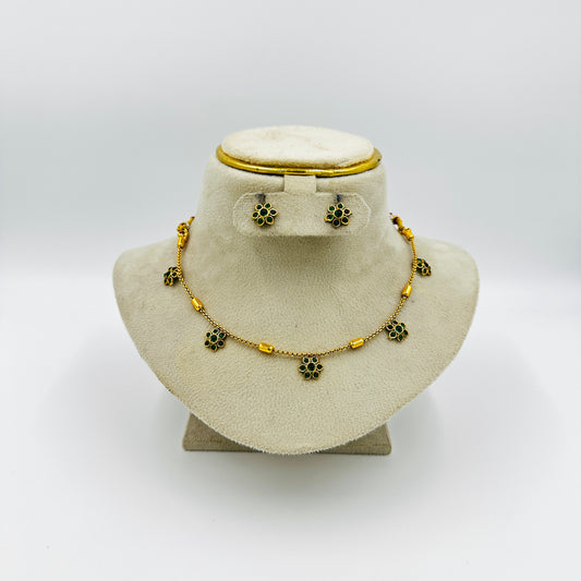 Green Floral Necklace Set with Matching Earrings – Traditional Ethnic Jewelry