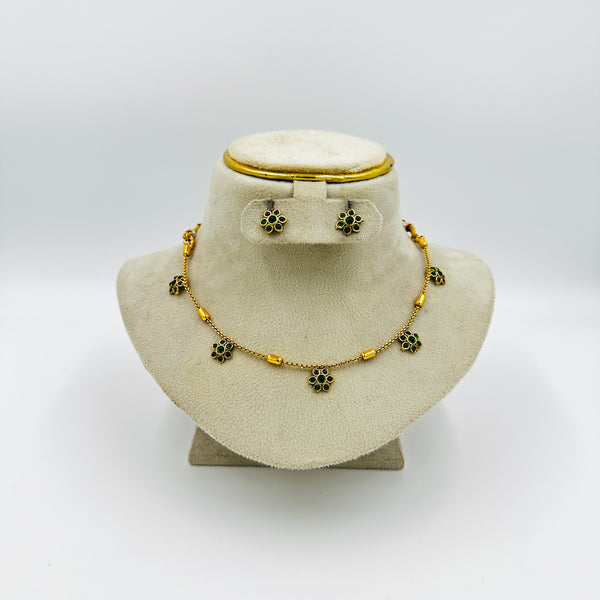 Green Floral Necklace Set with Matching Earrings – Traditional Ethnic Jewelry