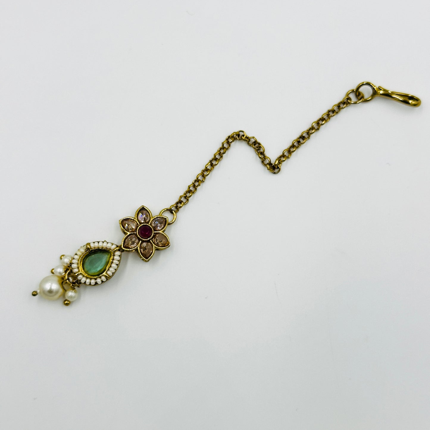 Multicolor Kundan Necklace Set with Earrings & Maang Tikka