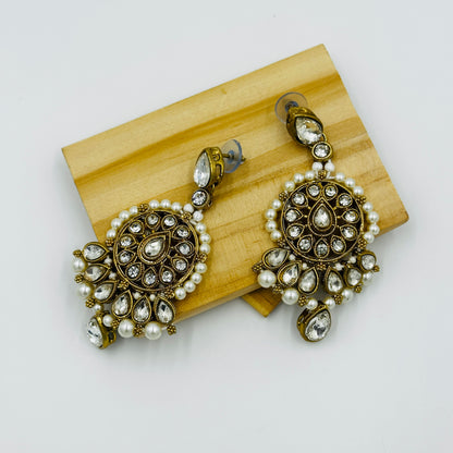 Pearl & Kundan Bridal Choker Necklace Set with Earrings & Maang Tikka