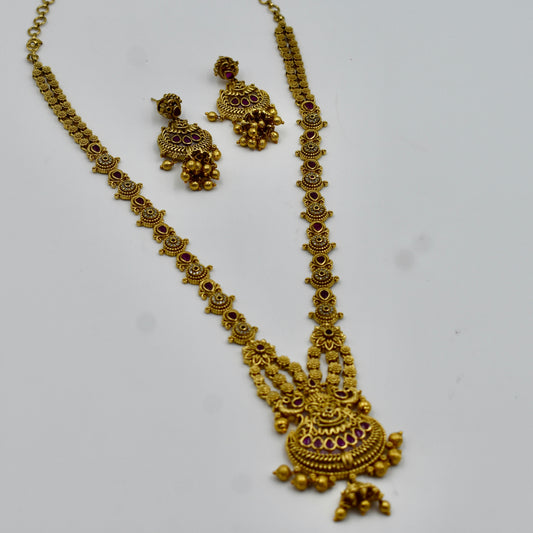 Regal Heritage Temple Necklace Set – Antique Gold Finish