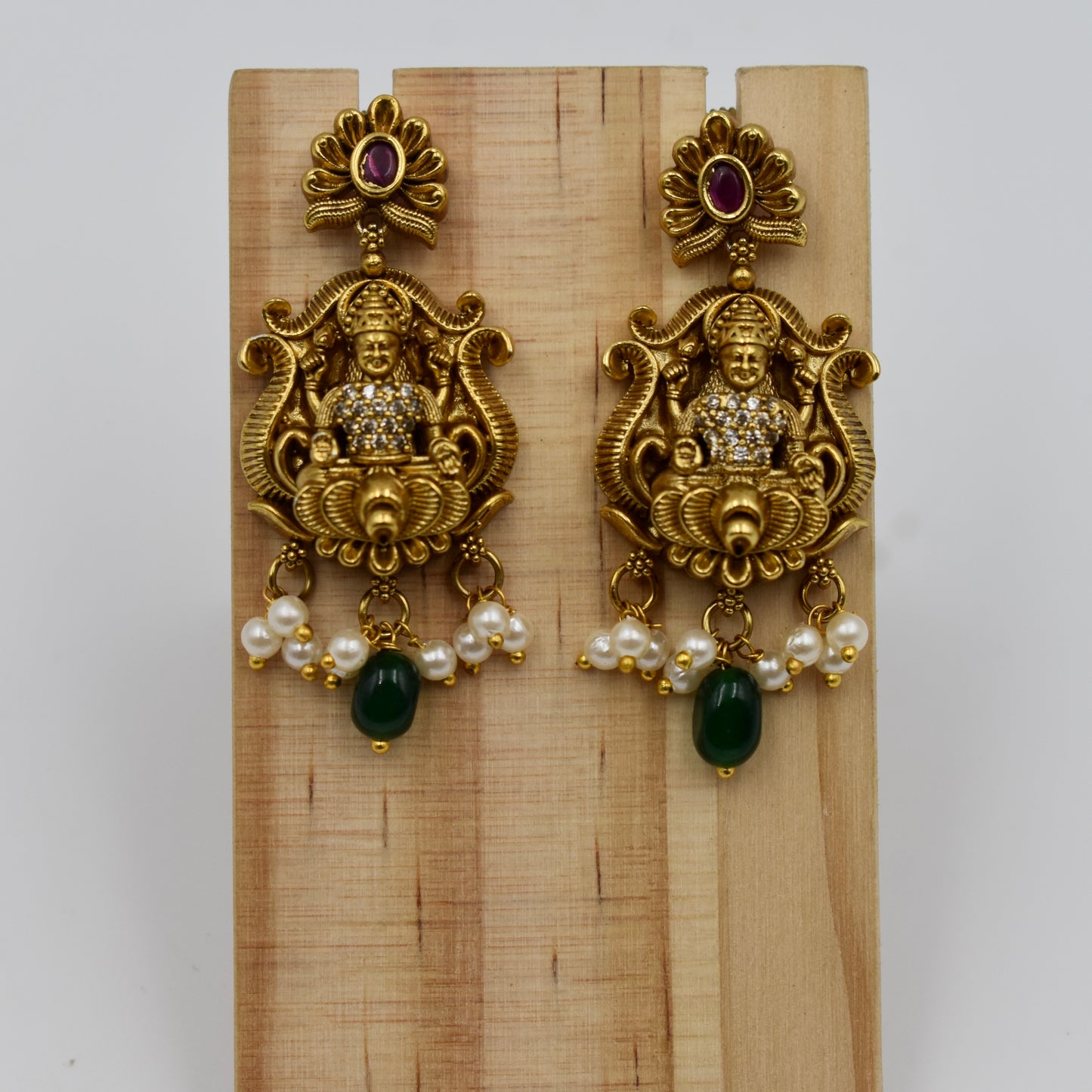 Antique Temple Design Imitation Necklace Set with Lakshmi Motif & Green Beads