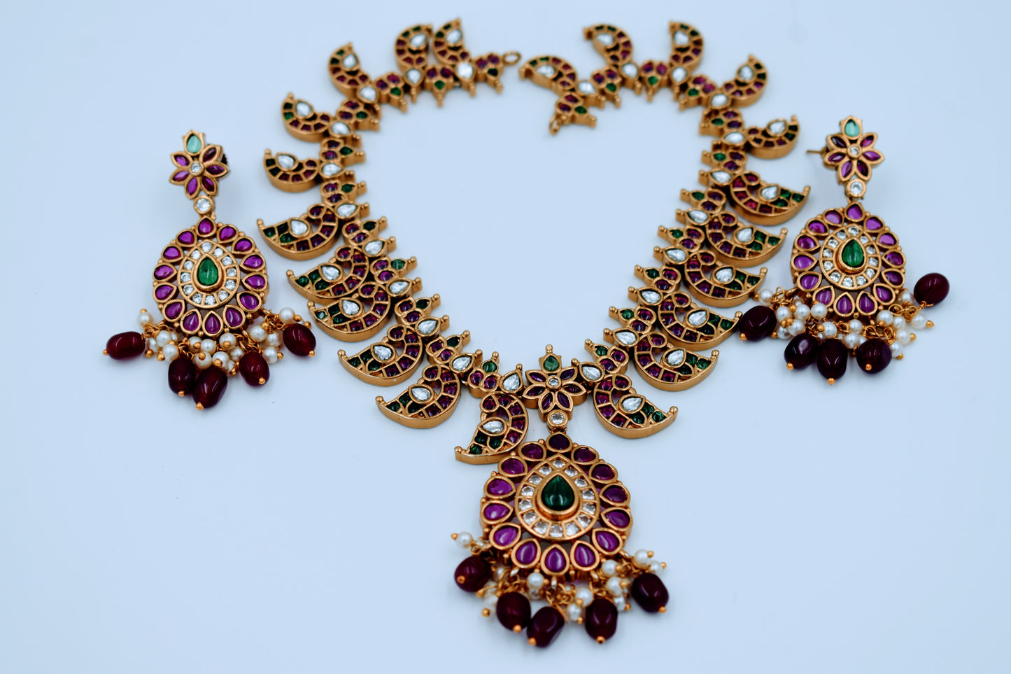 Traditional Kundan & Stone-Studded Imitation Necklace Set with Earrings
