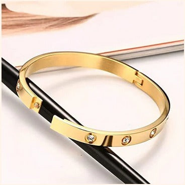 Gold-Plated CZ Screw-Design Anti-Tarnish Bangle