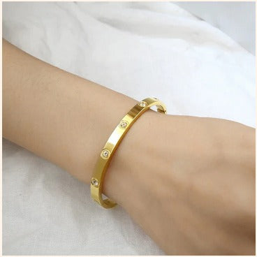 Gold-Plated CZ Screw-Design Anti-Tarnish Bangle