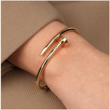 Elegant Nail Design Anti-Tarnish Bracelet