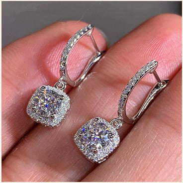 Silver Sparkle Drop Earrings – Radiant Diamond Look