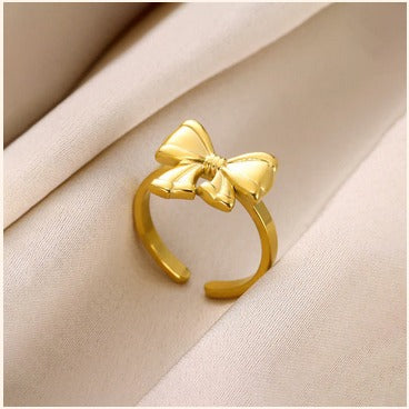 Golden Bow Adjustable Finger Ring – Stylish Imitation Jewellery