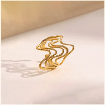 Wavy Adjustable Gold Ring – Trendy Imitation Jewellery