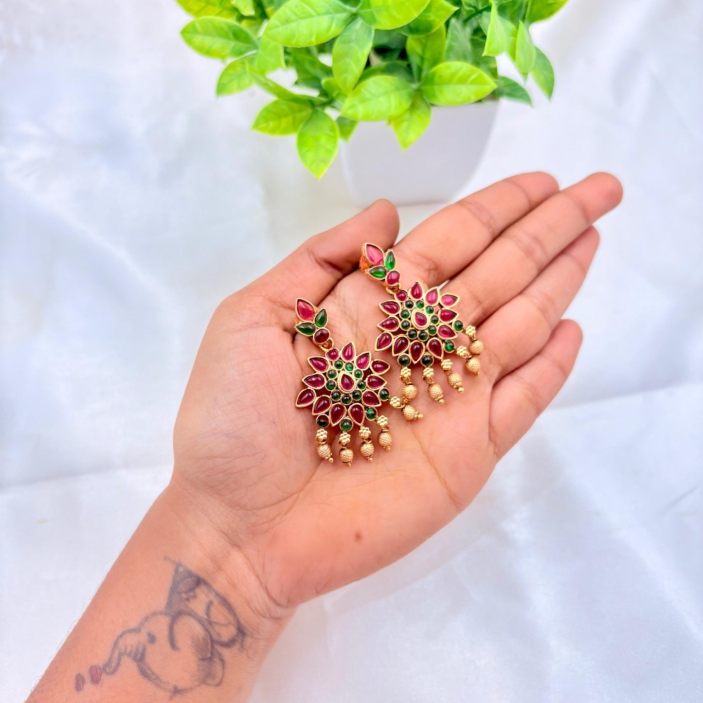 Traditional Red & Green Kundan Chandelier Earrings with Gold Bead Drops