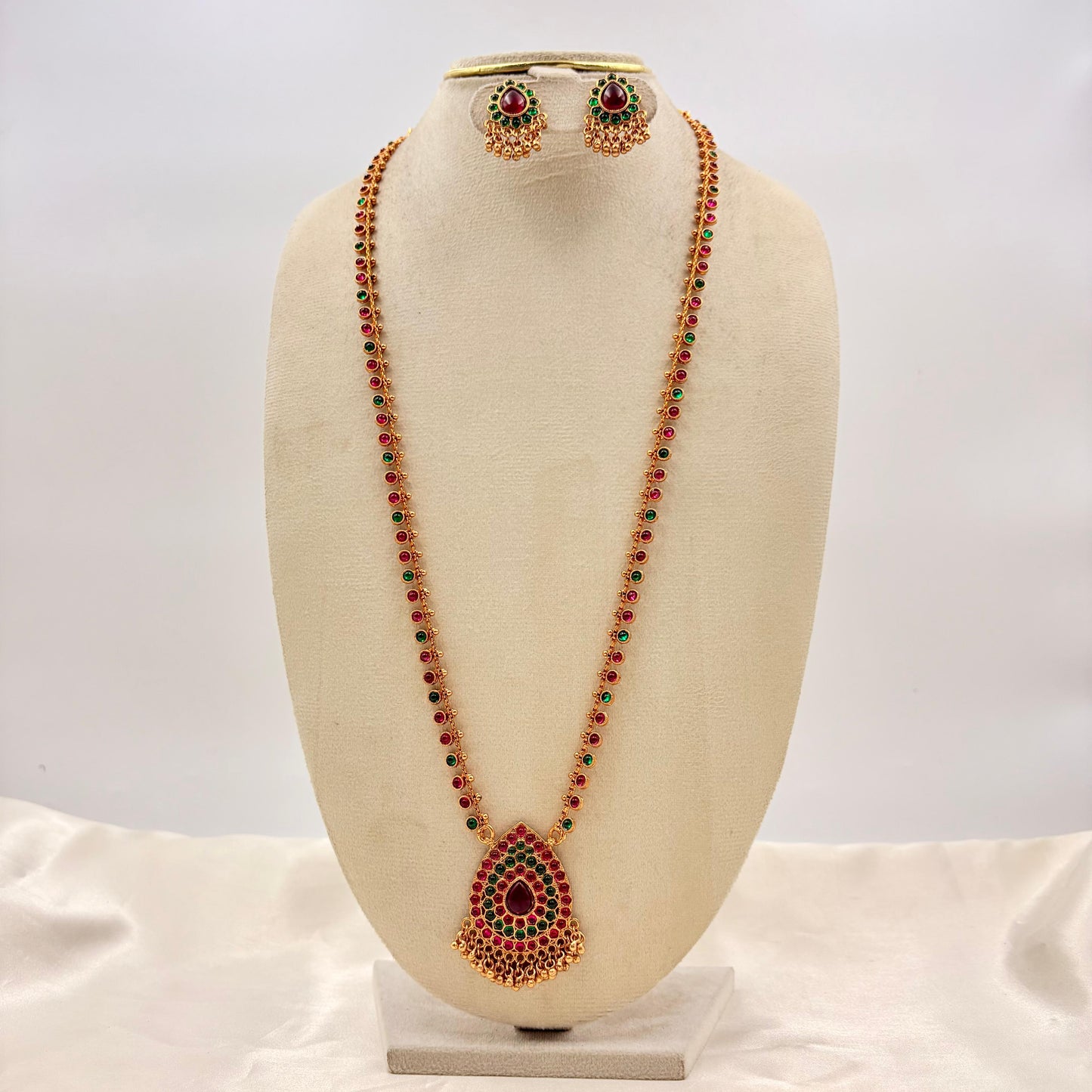 Traditional Gold Finish Kemp Stone Long Necklace Set with Earrings