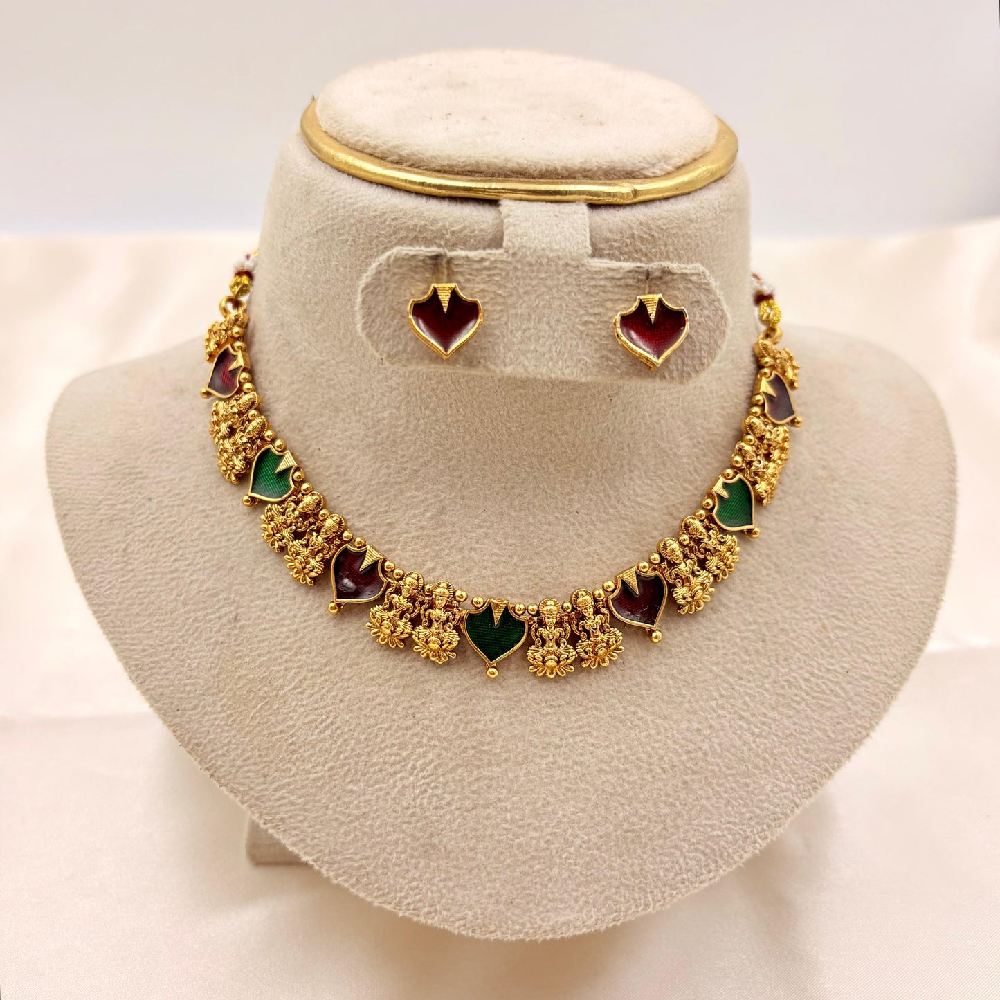 Antique Multi-Color Heart Motif Choker Necklace Set | Temple Floral Design Jewellery