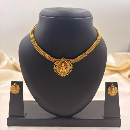 ✨ Lakshmi Temple Necklace Set – Divine • Traditional • Timeless
