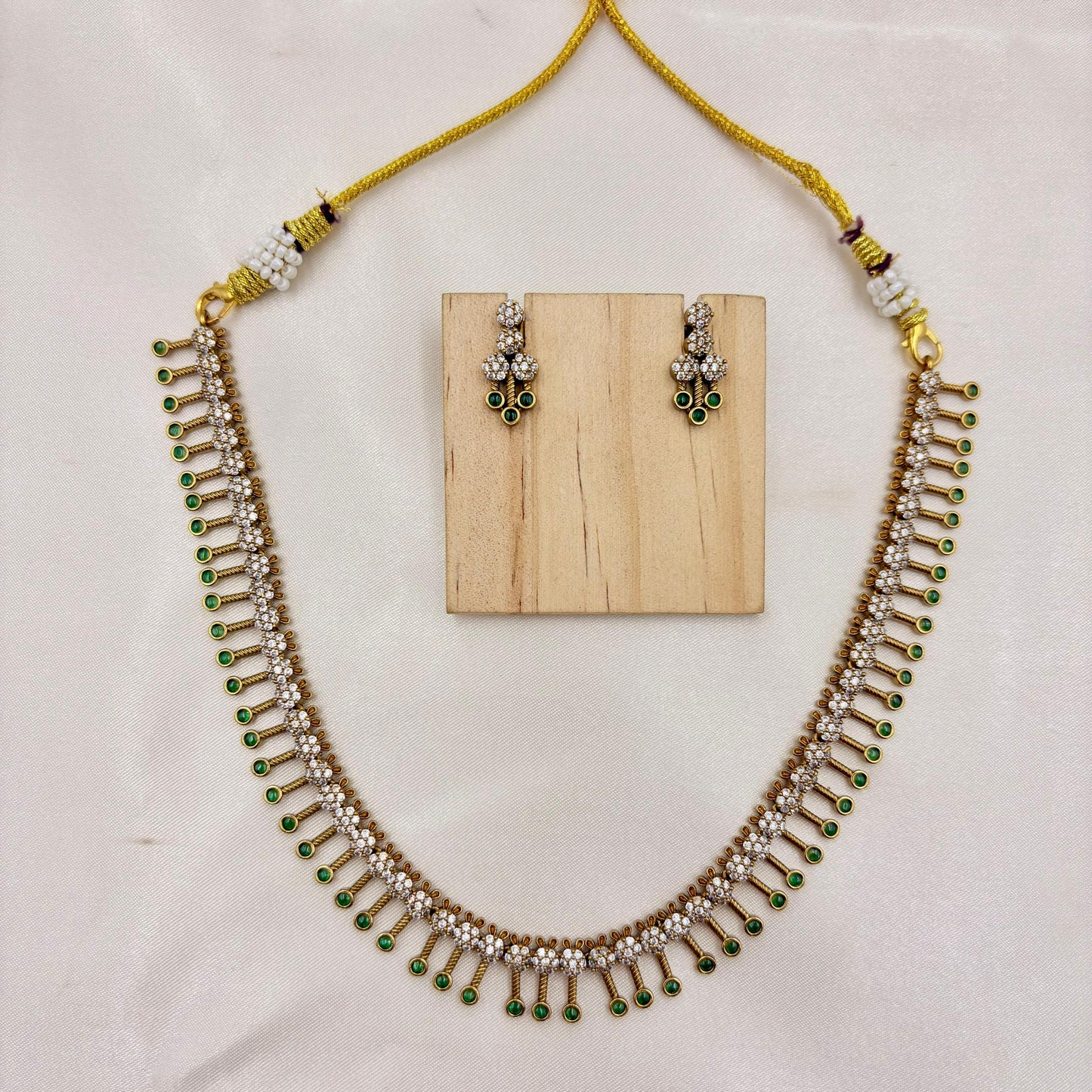 ✨ Emerald Drop Diamond Necklace Set | Elegant & Classy