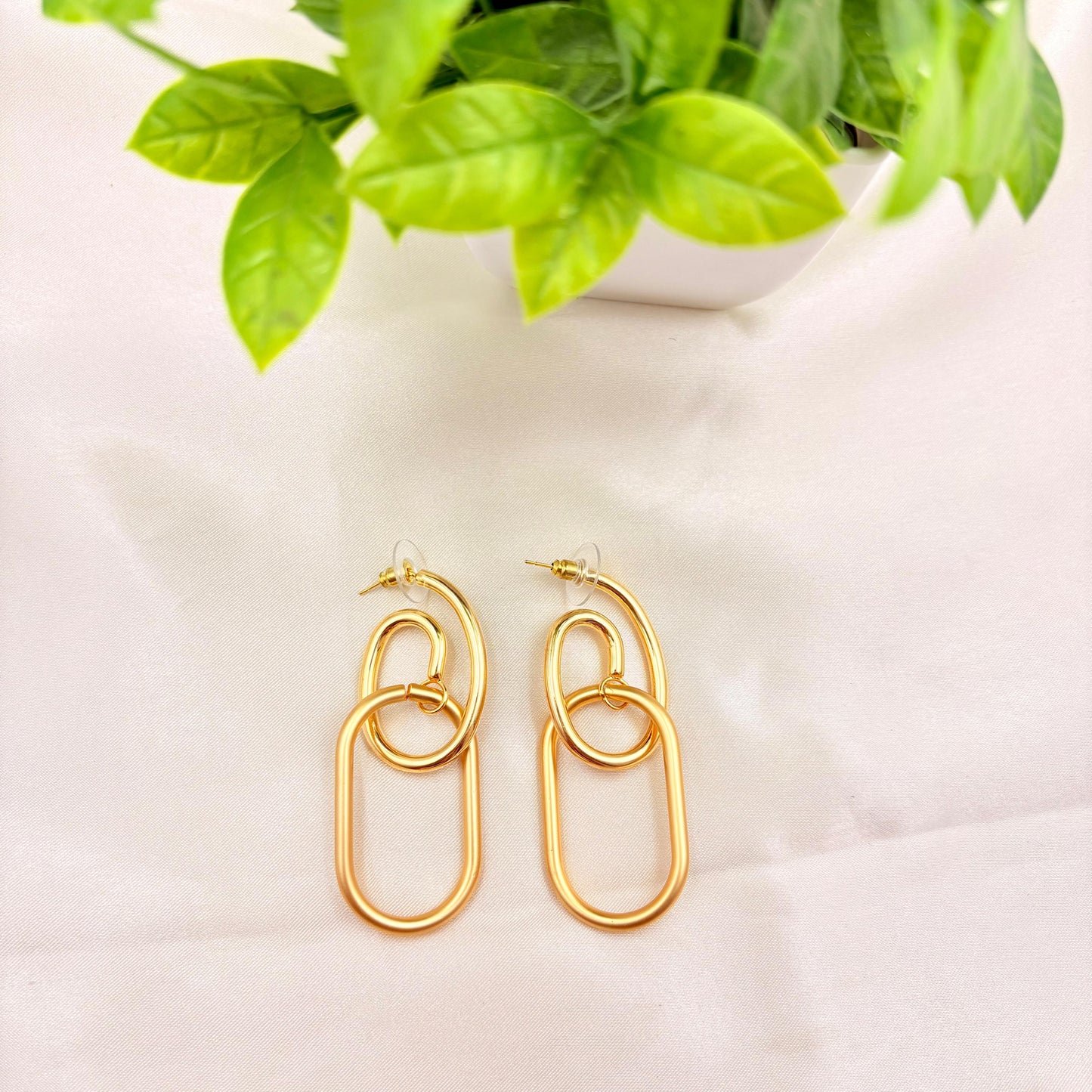 Modern Gold Chain Link Drop Earrings