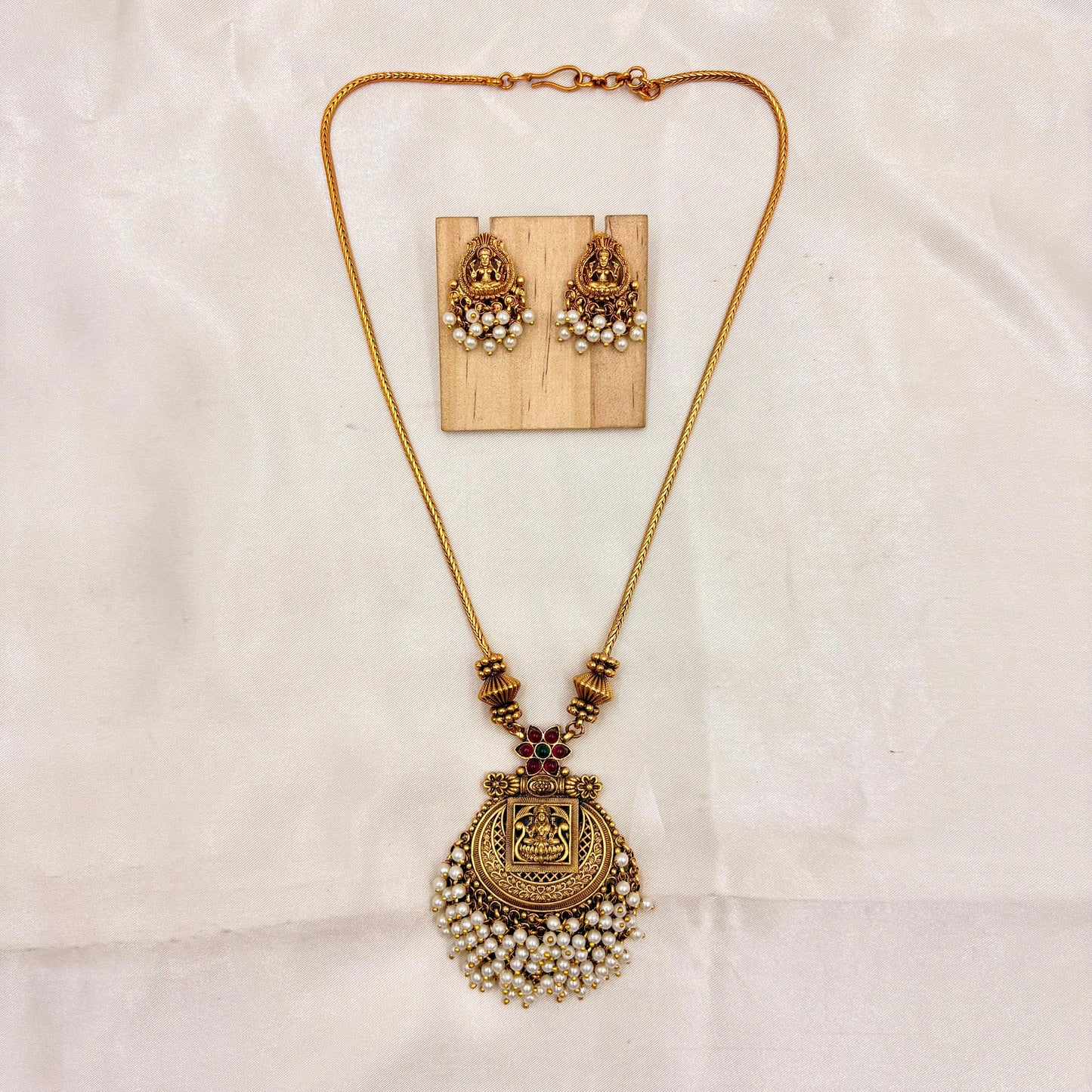 Antique Gold Lakshmi Temple Necklace with Pearl Cluster Pendant & Matching Earrings