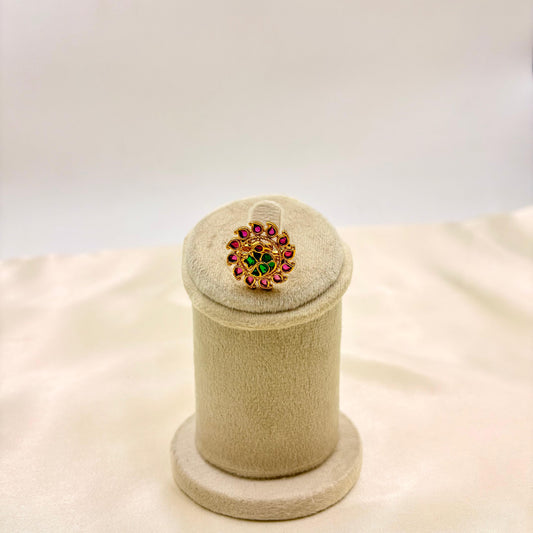 Traditional Temple Jewellery Finger Ring – Antique Gold Floral Ring with Ruby & Green Stones