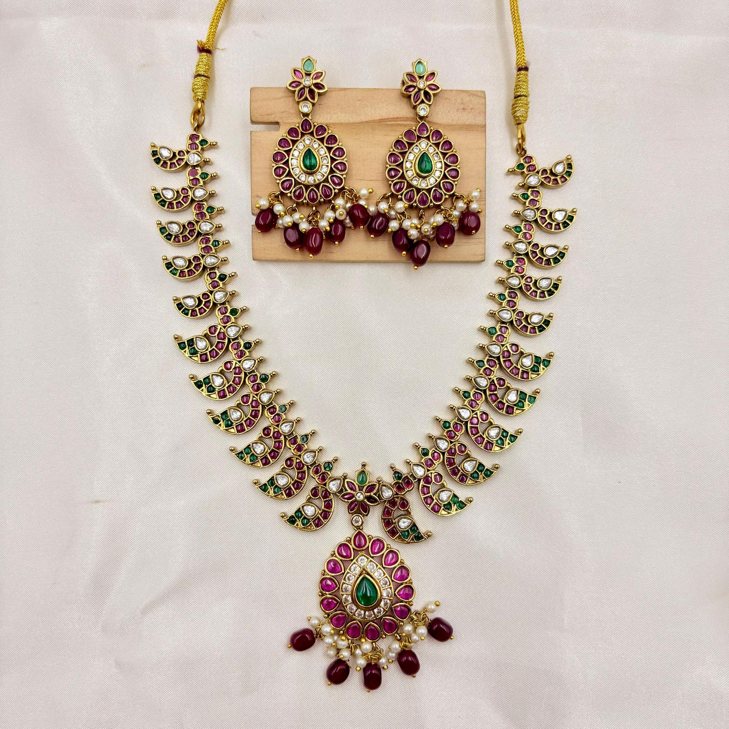 Traditional Multi-Colour Kemp Necklace Set with Earrings – Temple Jewellery Design
