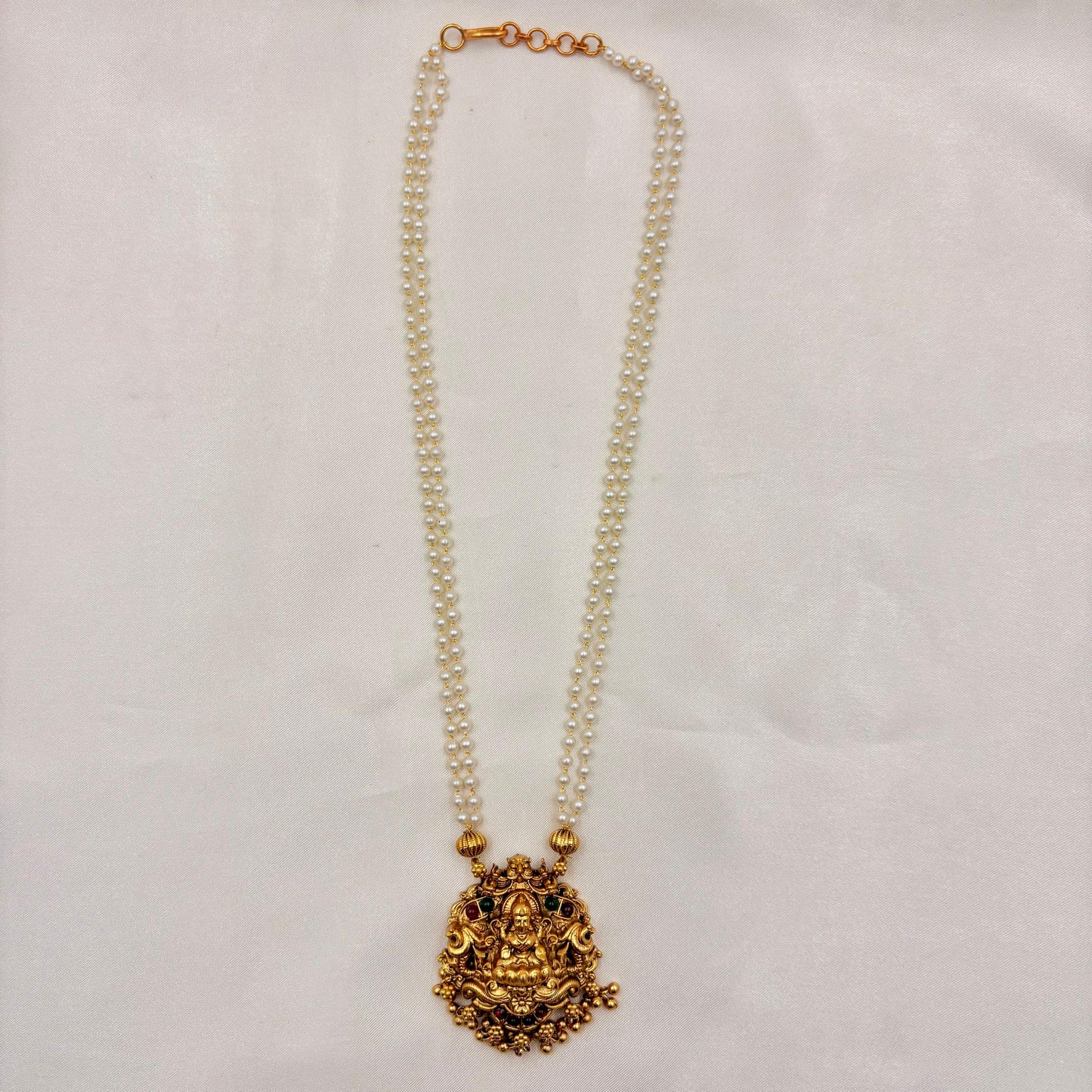 Pearl Mala Lakshmi Temple Pendant Necklace Set