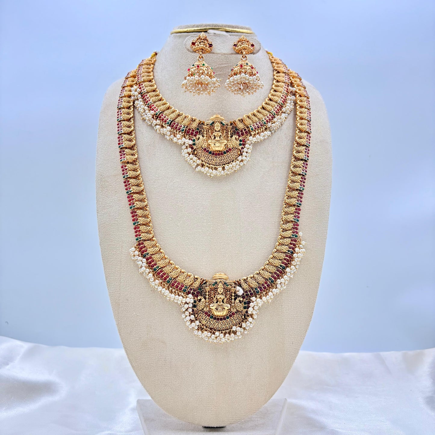 Grand South Indian Bridal Temple Jewellery Set with Goddess Lakshmi Motifs & Vaddanam