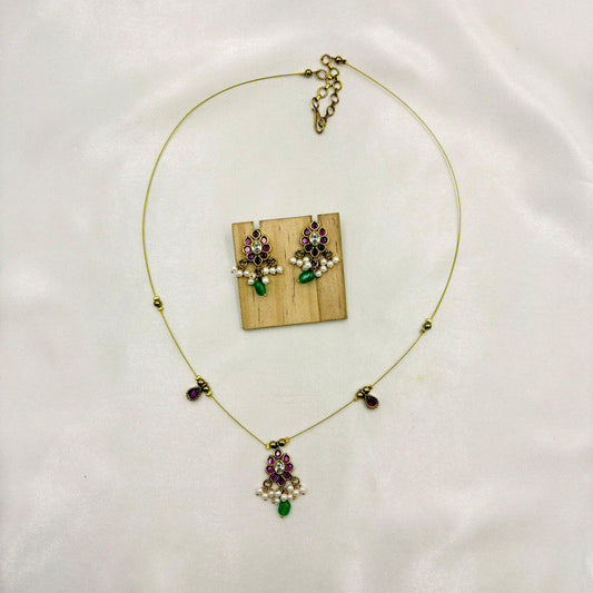 Minimal Ruby & Emerald Drop Pendant Necklace Set with Pearl Detailing – Antique Gold Finish
