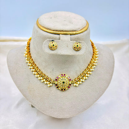 Antique Gold Kundan Pearl Necklace Set with Matching Stud Earrings