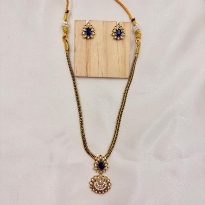 Blue Stone Kundan Pendant Necklace Set