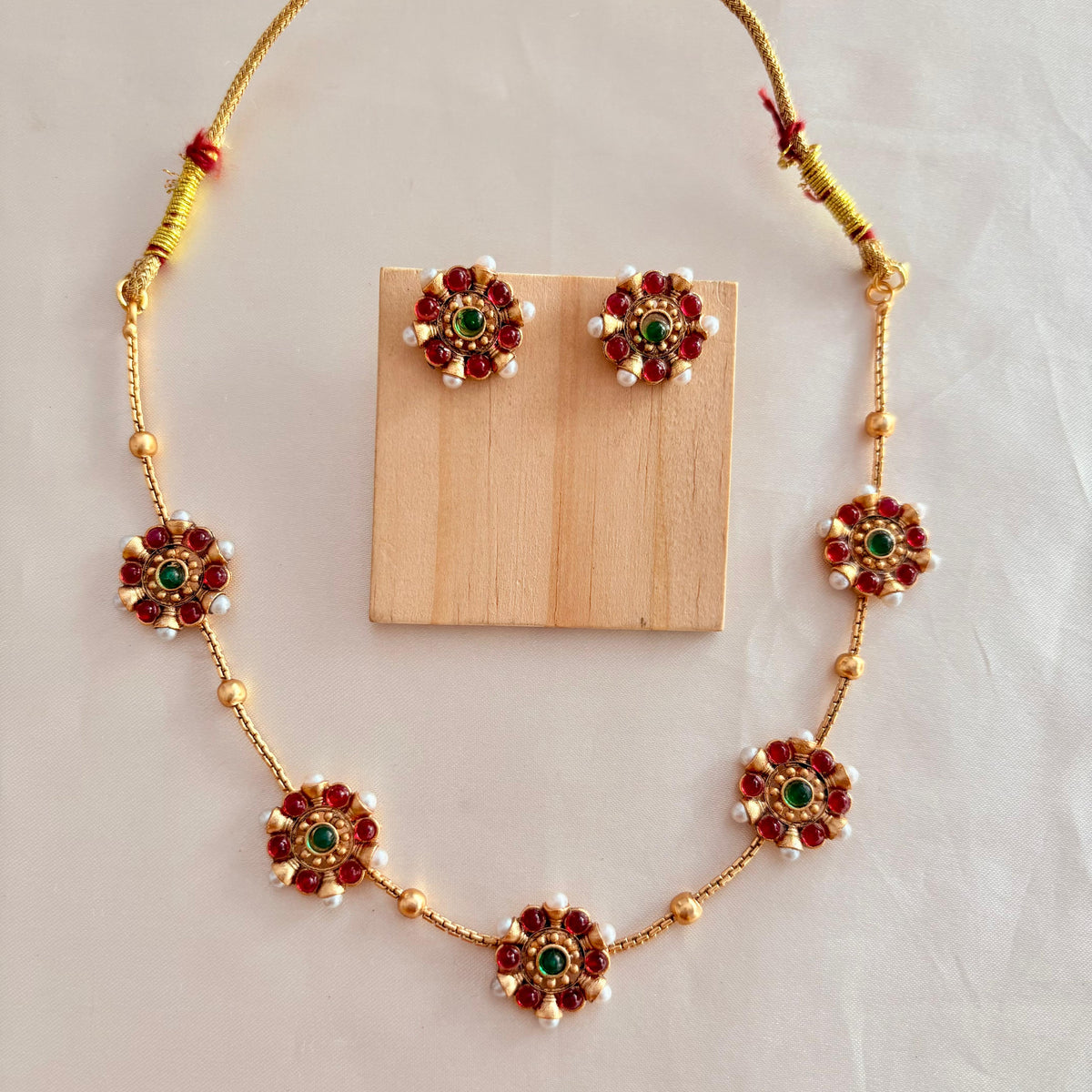 Antique Gold Floral Necklace Set with Ruby, Emerald & Pearl Detailing