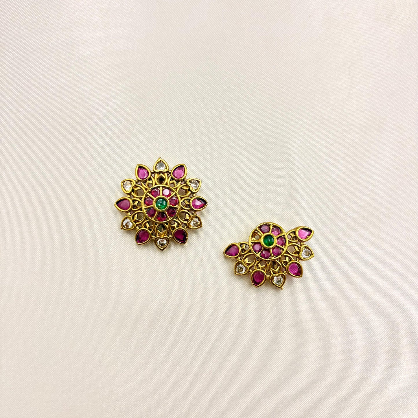 Traditional Sun & Moon Stone Hair Accessories – Antique Gold Temple Jewellery Hair Pins