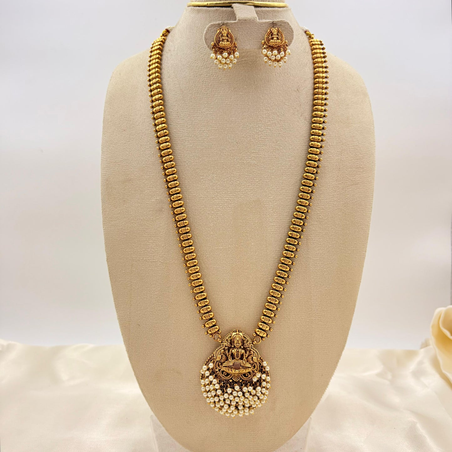Traditional Long Lakshmi Kasu Mala with Pearl Cluster Pendant & Jhumka Set