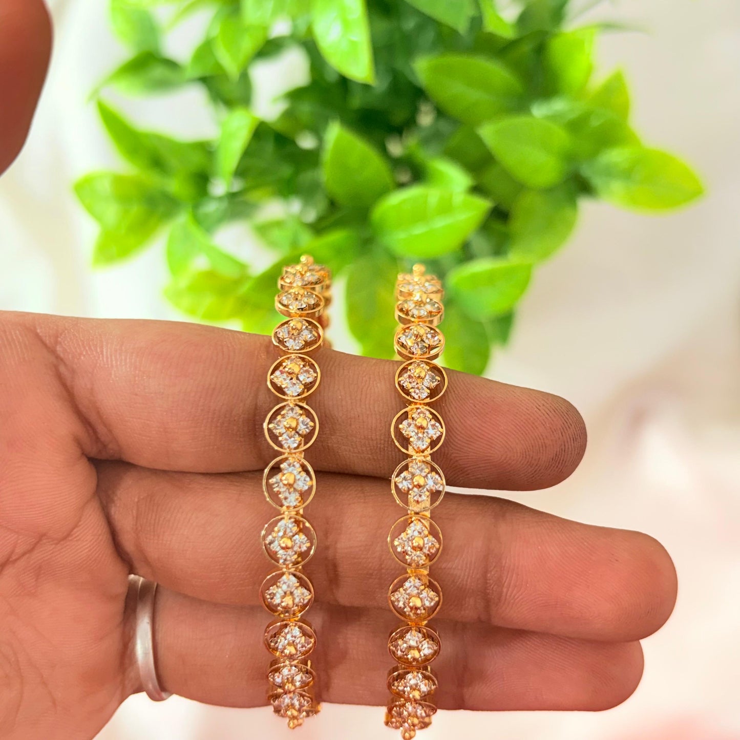 Gold Finish Round Crystal Stone Bangles – Elegant Daily Wear Bangles (Pair)