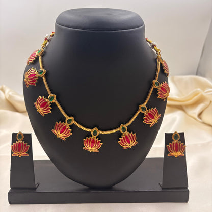 🌸 Lotus Blossom Necklace Set – Handcrafted Elegance