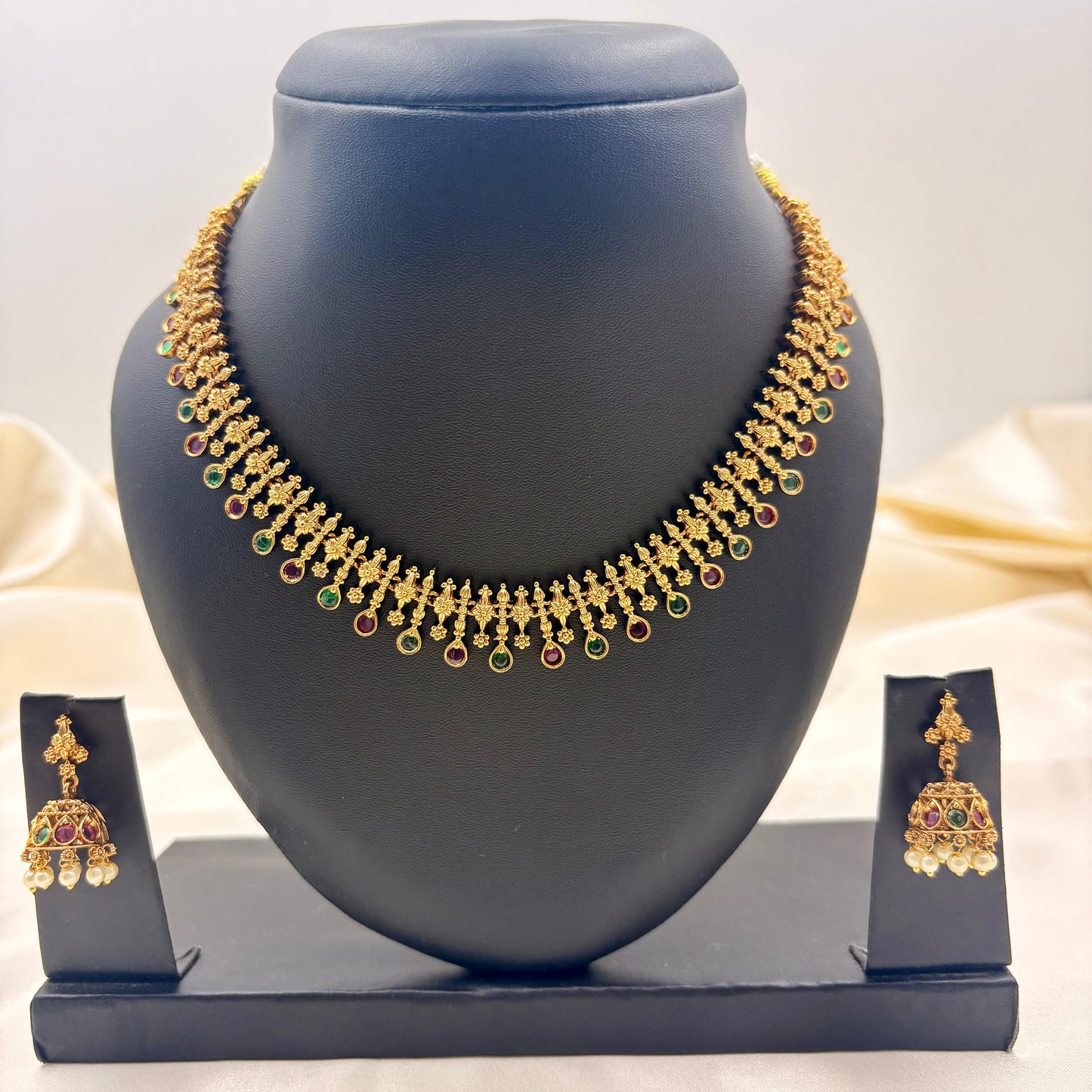 ✨ Ruby–Emerald Antique Necklace Set – Traditional • Elegant • Timeless