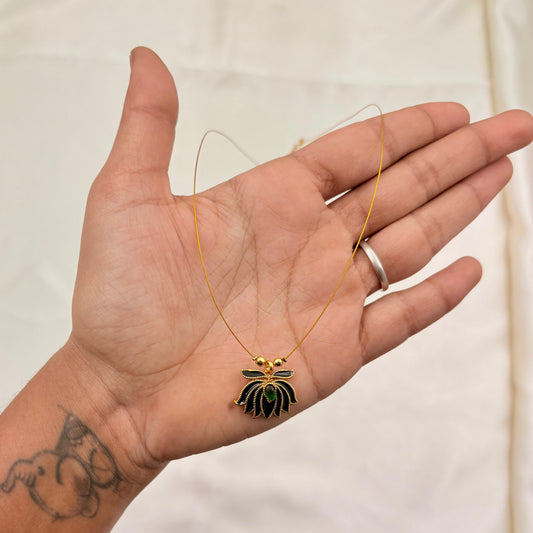 Green Lotus Minimal Wire Necklace