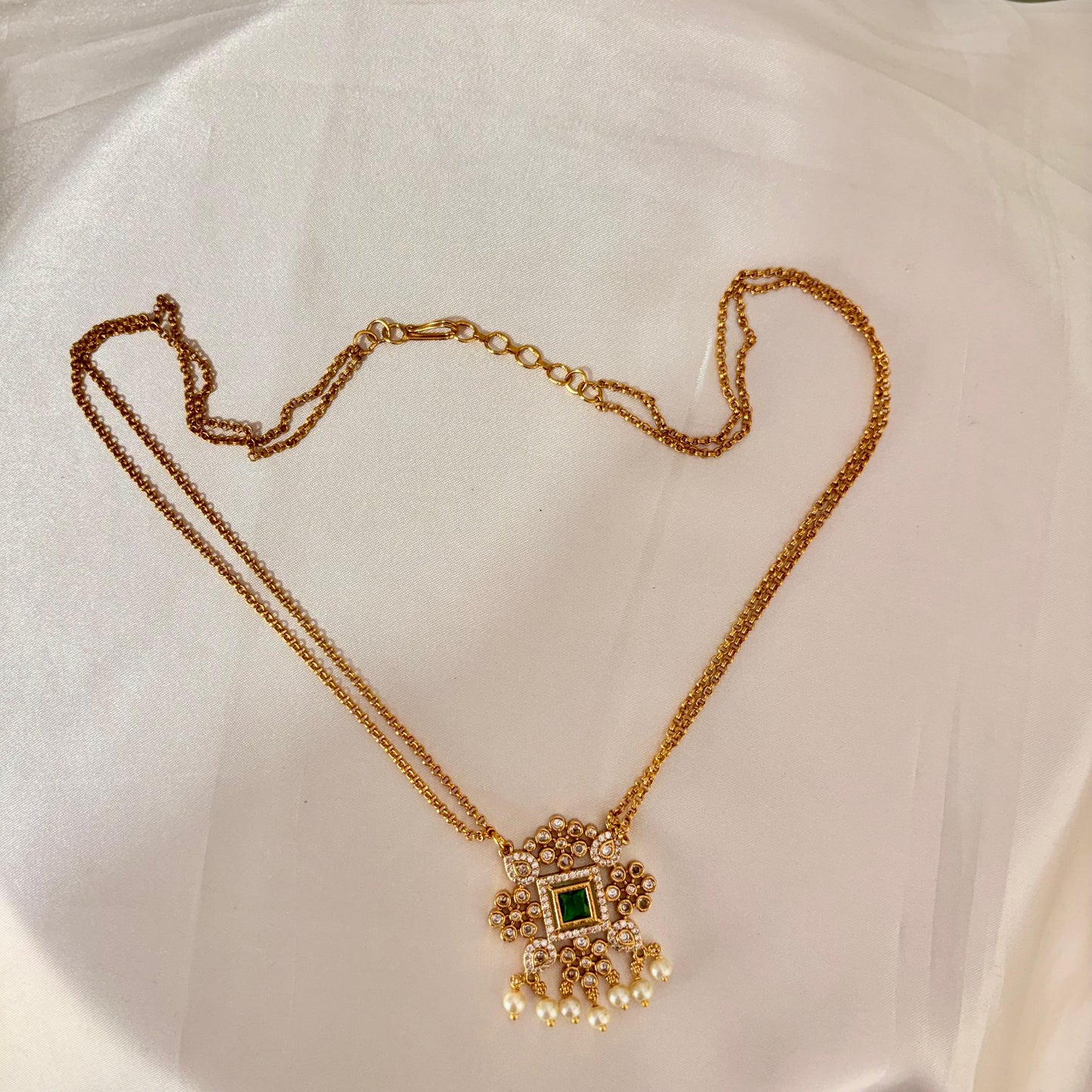 Gold-Plated Emerald Green Stone Pendant Necklace with Pearl Drops
