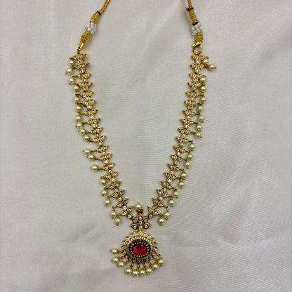 ✨ Regal Ruby Pearl Necklace Set – Timeless Royal Charm