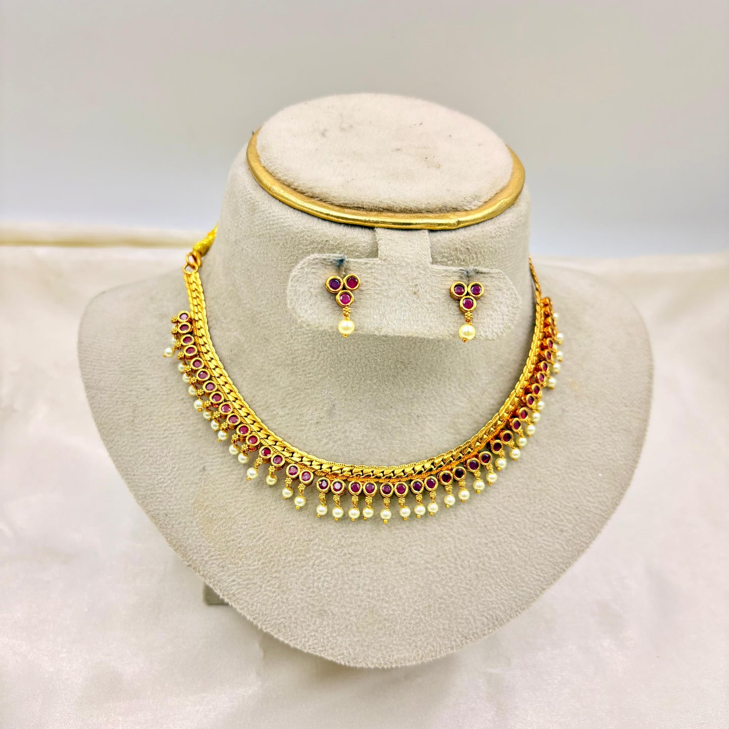 Antique Gold Ruby Kundan Choker Necklace Set with Pearl Drops