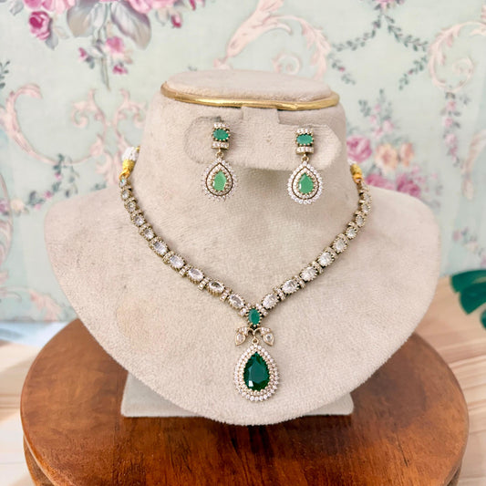 Elegant Emerald Green Teardrop Pendant Necklace Set with CZ Stones