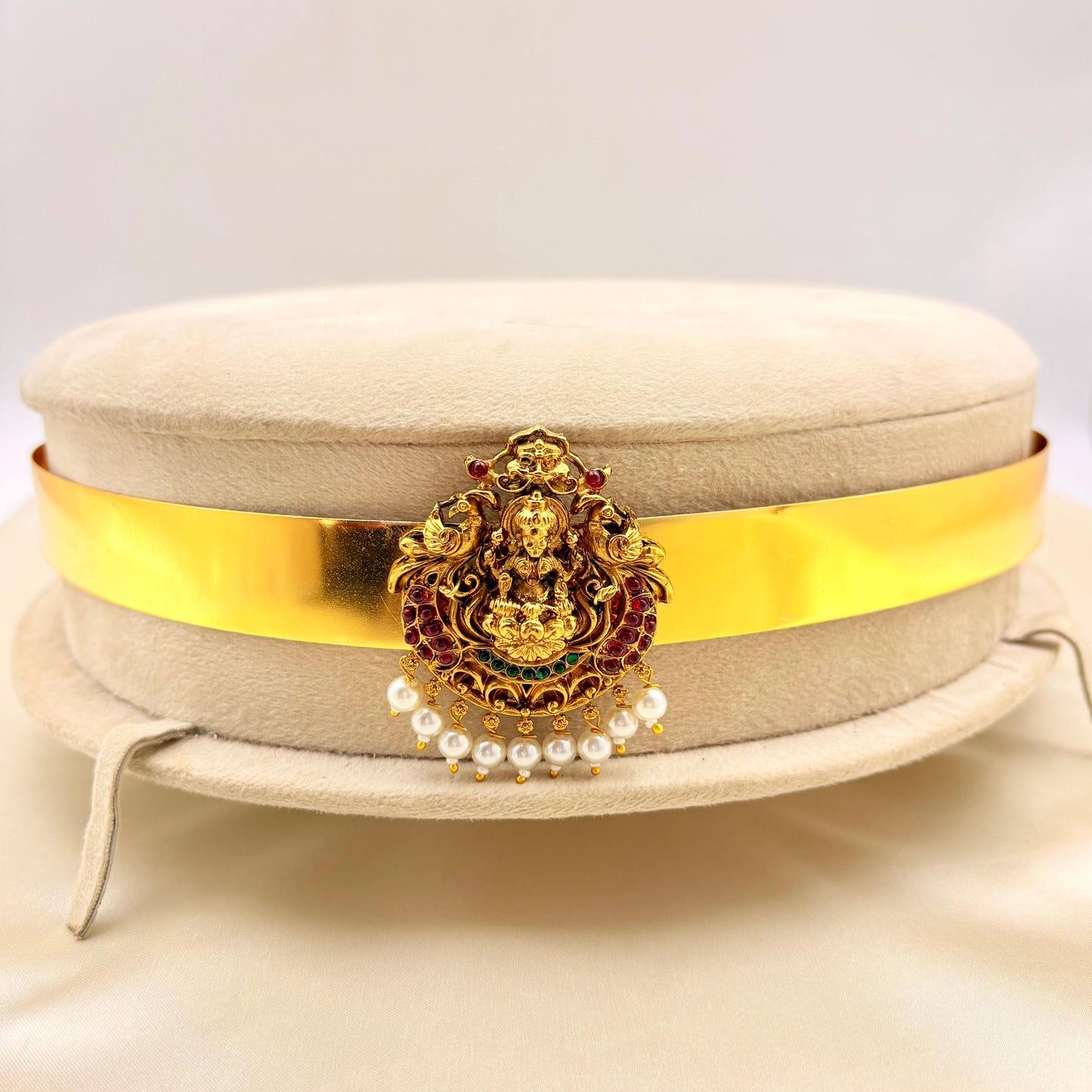 Lakshmi Temple Gold Finish Vaddanam with Pearl Drops – Bridal Waist Belt