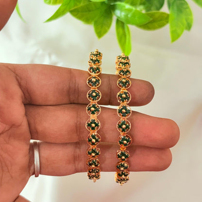 Antique Gold Green Stone Circle Bangles – Traditional Lightweight Bangles