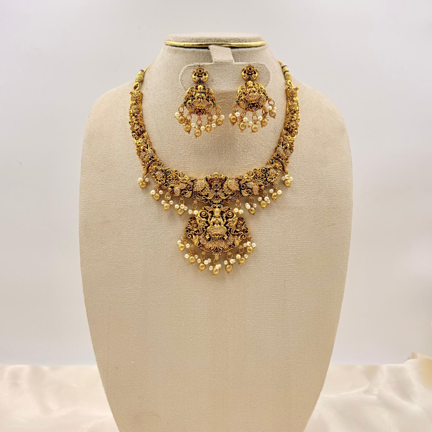 ✨ Grand Antique Lakshmi Necklace Set | Premium Temple Jewellery