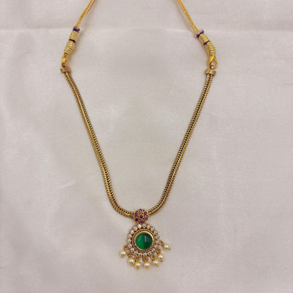 💚 Antique Green Stone Pearl Drop Necklace Set